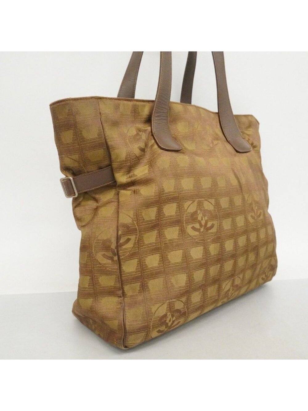 Chanel Tote New Travel Nylon Khaki Silver - Picture 2 of 10